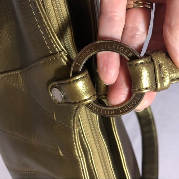 Tommy Hilfiger Large Bronze Handbag - Picture 7 of 14